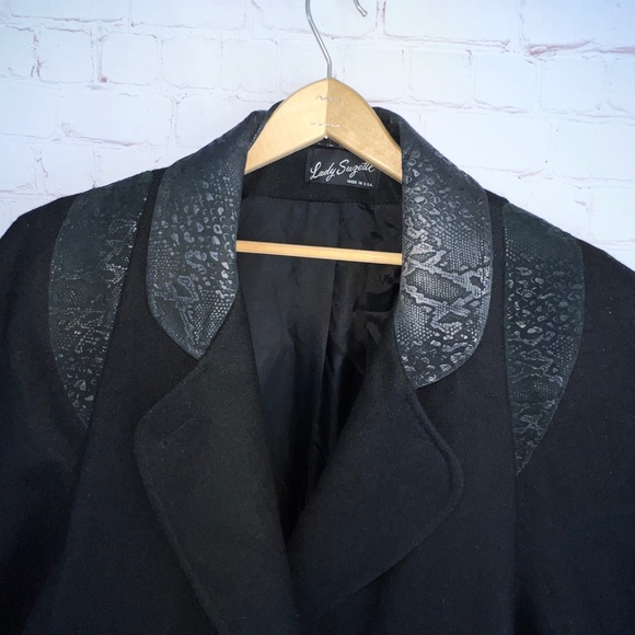 ••VINTAGE |•LADY SUZETTE•| GORGEOUS Long Wool Jacket Snakeskin Leather Embellish - Picture 4 of 16